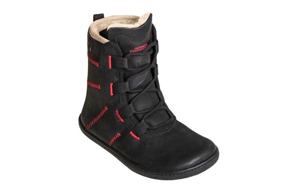 SoleRunner-amari3-black-Kinder-Winter-Barfussstiefeln-mit-schafswoll-futter-schräg-re